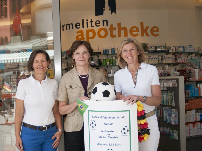 Karmelitenapotheke startet WM-Tombola zugunsten der Missio Kinderklinik