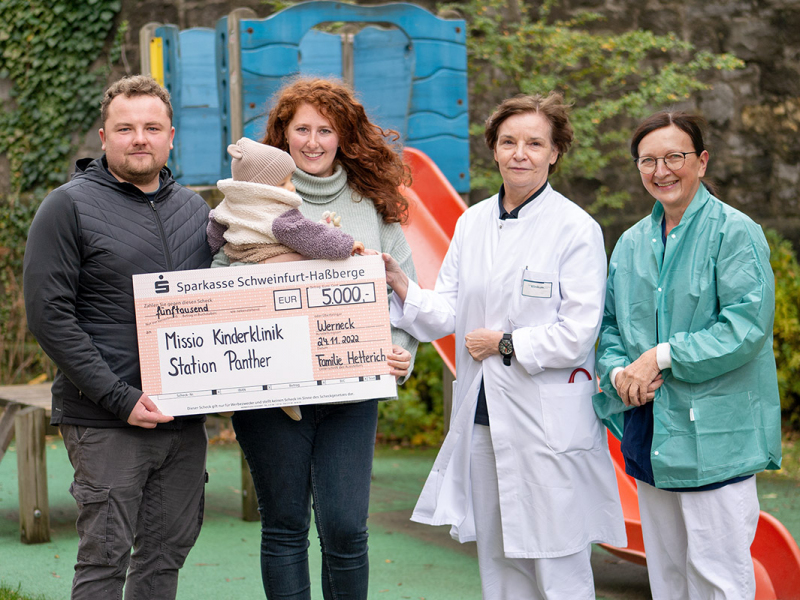 Familie Hetterich spendet 5.000,- Euro an Station Panther der Missio Kinderklinik